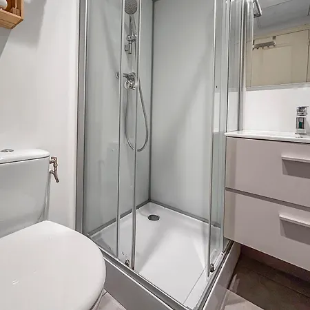Studio Lumineux Et Moderne A Nice, Bien Situe Apartment